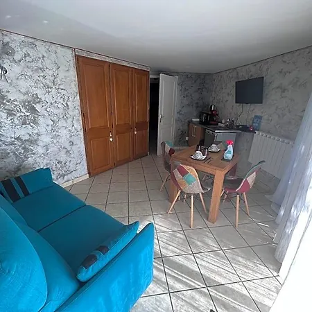 Chapulay Bed & Breakfast
