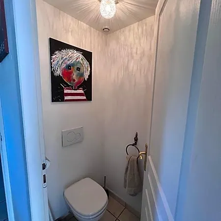Chapulay Bed & Breakfast 3*